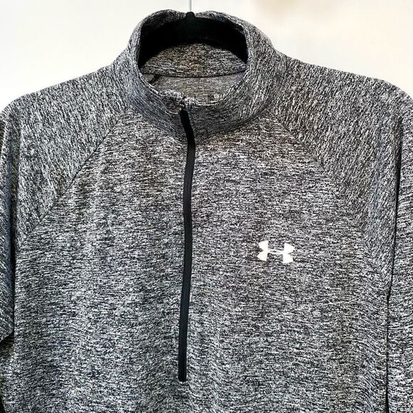 Under Armour Heatgear 1/2 Zip Lightweight Gray Pullover, Size L - Picture 4 of 7
